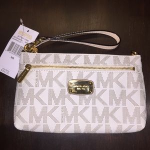 Michael Kors Wristlet
